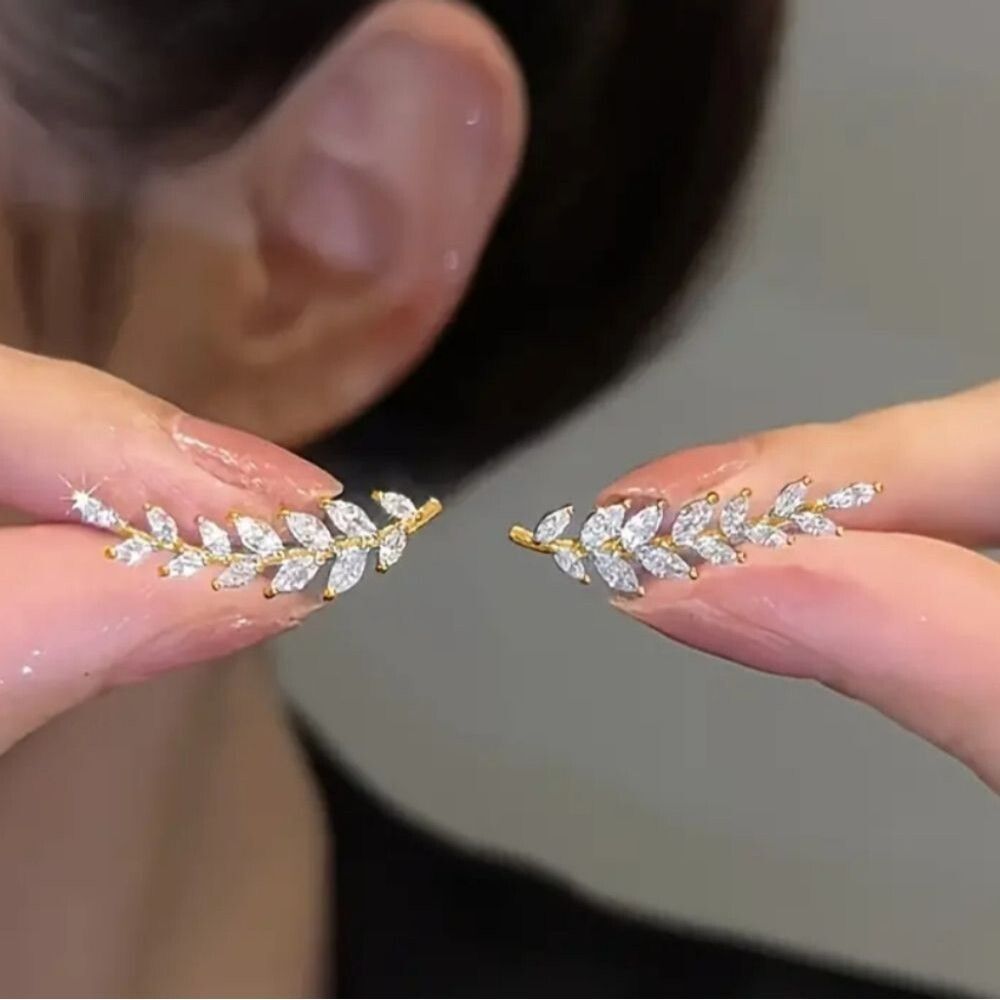 "Thoughtful" Rhinestone Inlay Wheat Leaf Threader Style Earring - Picture 3 of 4